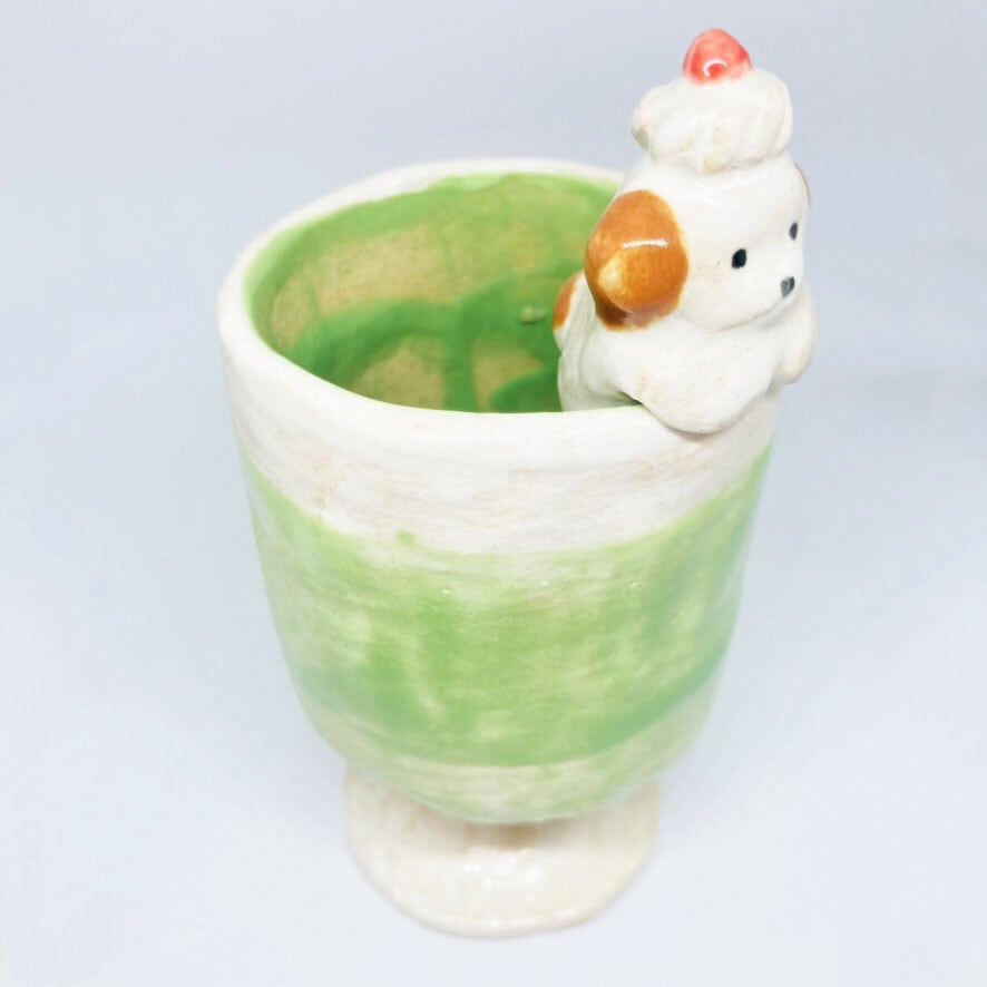 いぬのクリームソーダの花瓶/ すずきたまみ / 陶芸作品