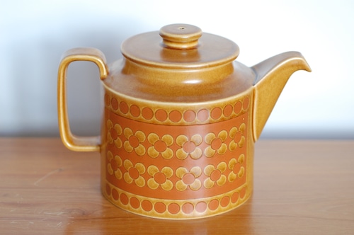 Hornsea Saffron Tea Pot　3900yen