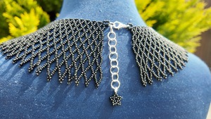 クリザ・シリャンカ ブラック（ウクライナ伝統手工芸・最高品質ビーズアクセサリー）