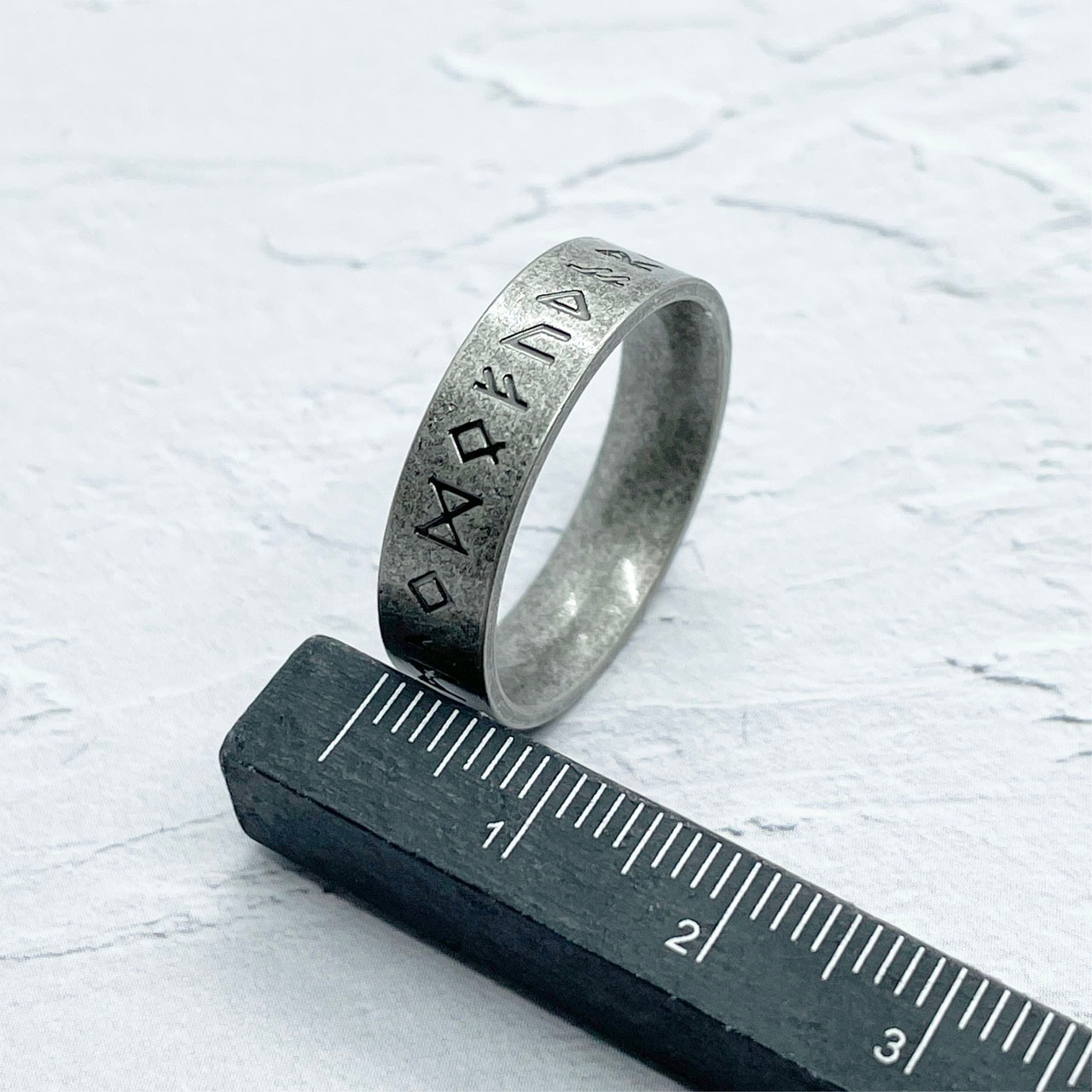 Retro Word Ring〈316L〉