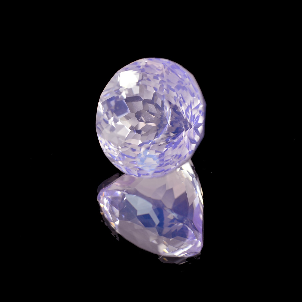 ソ付 ラベンダーアメジスト 7.967ct ルース 特殊カット