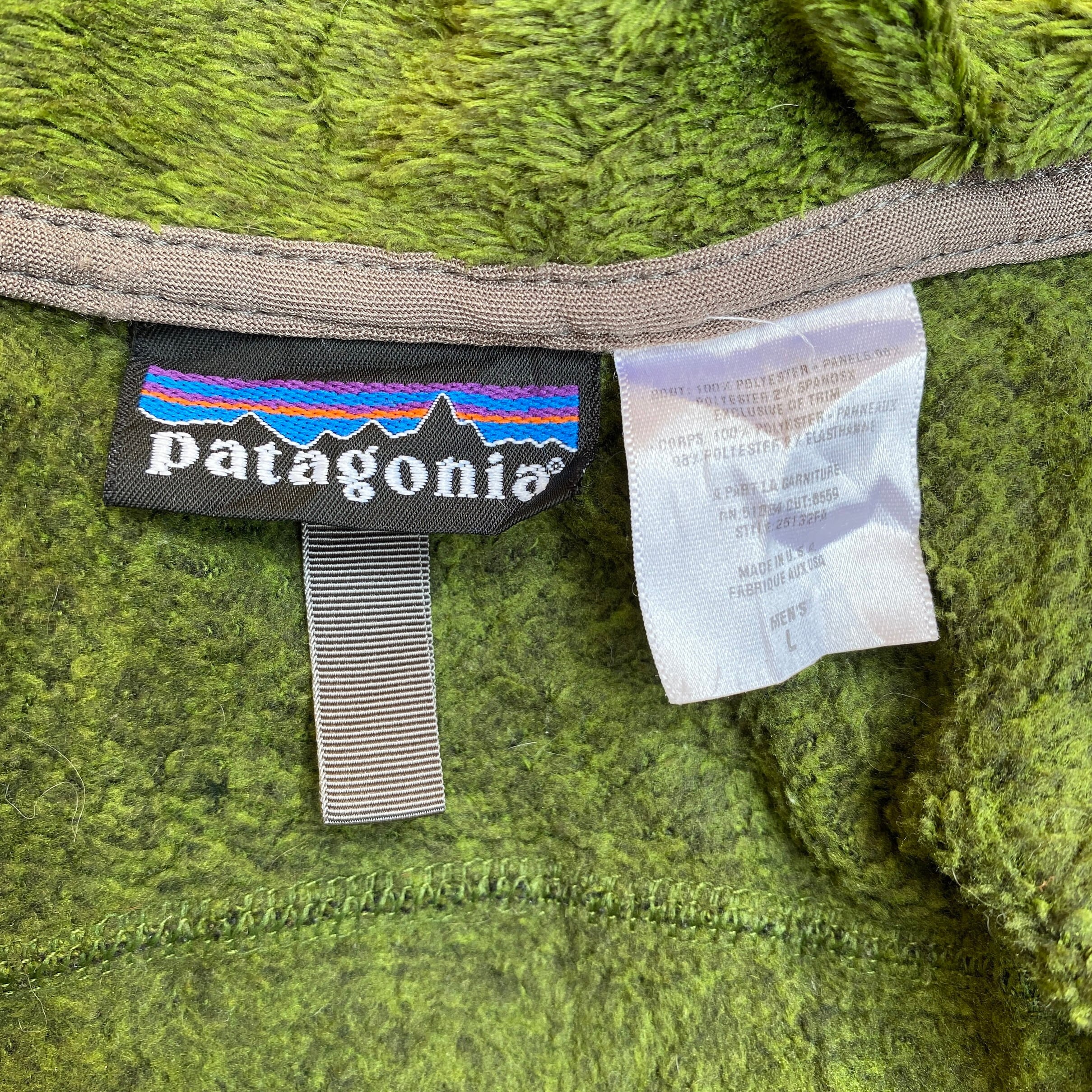 USA製 Patagonia パタゴニア レギュレーター R2 フリースジャケット メンズL 古着 グリーン 緑  25132【アウトドアジャケット】【cs2212-10a】 | cave 古着屋【公式】古着通販サイト