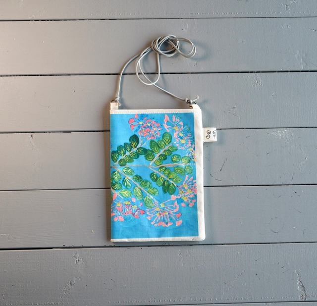 スマホポーチ「さるすべり」・櫻林健志