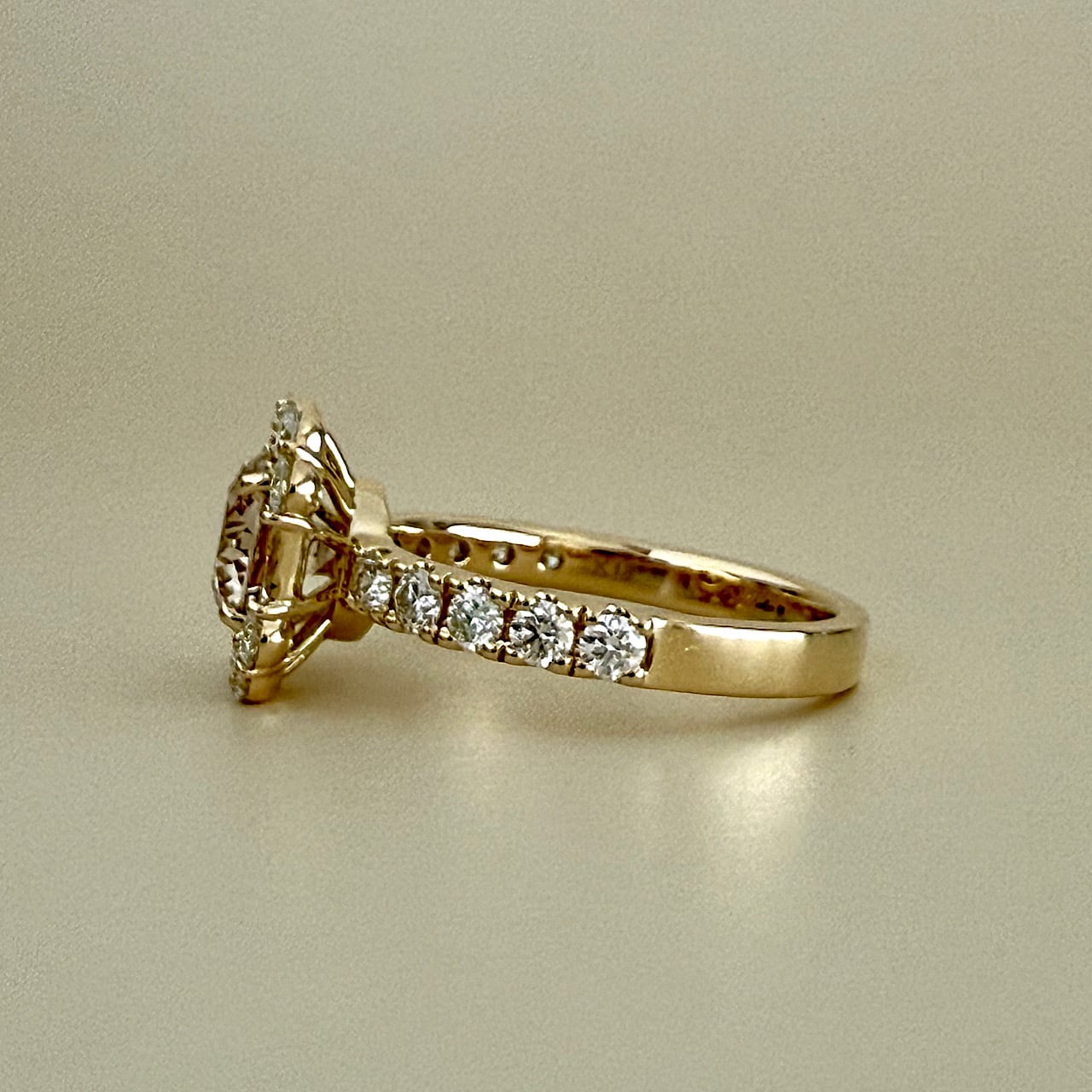 ダイヤモンド リング 1.060ct K18イエローゴールド チェカ 鑑定書付き