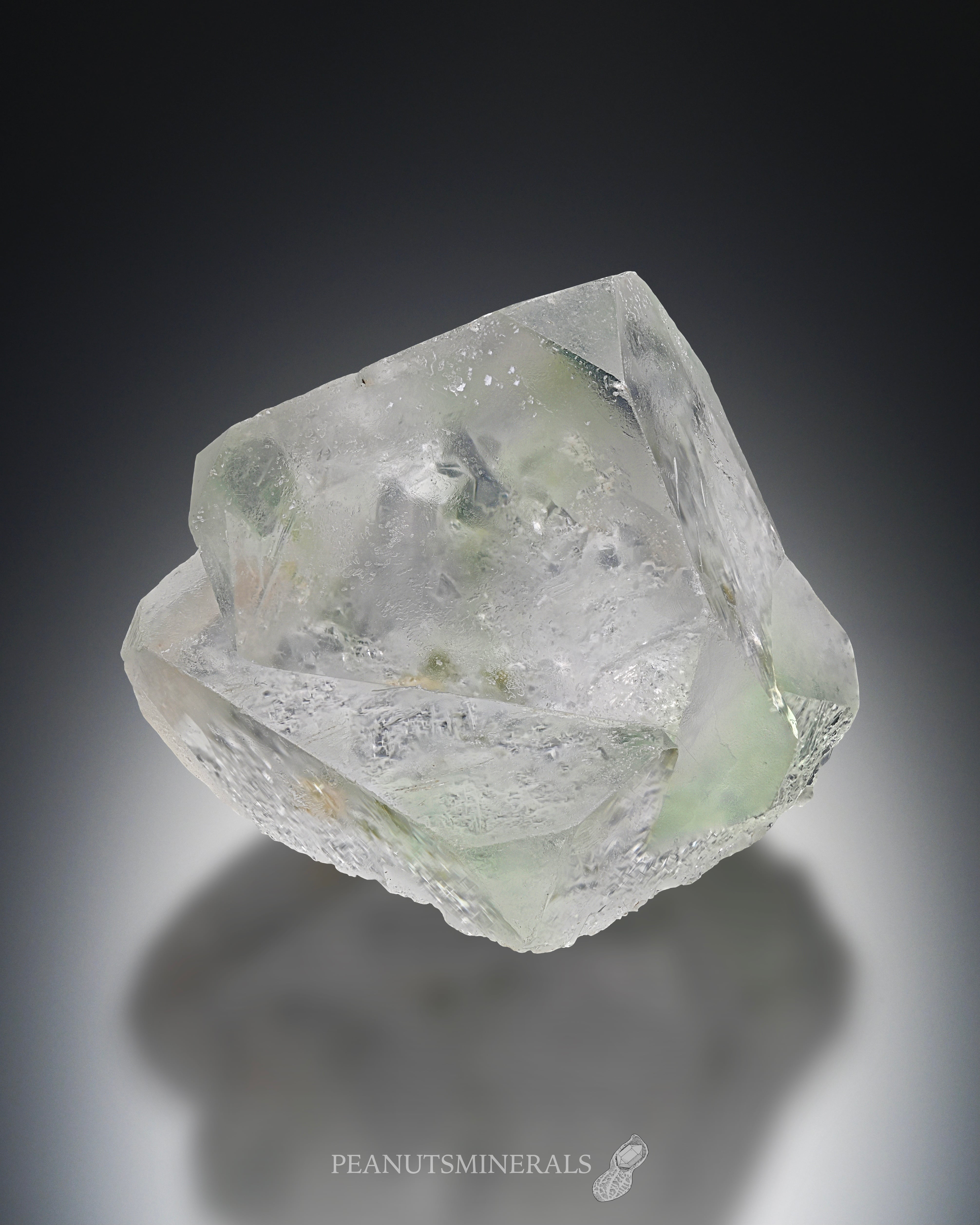 フローライト【Fluorite】カナダ産 | PEANUTS MINERALS