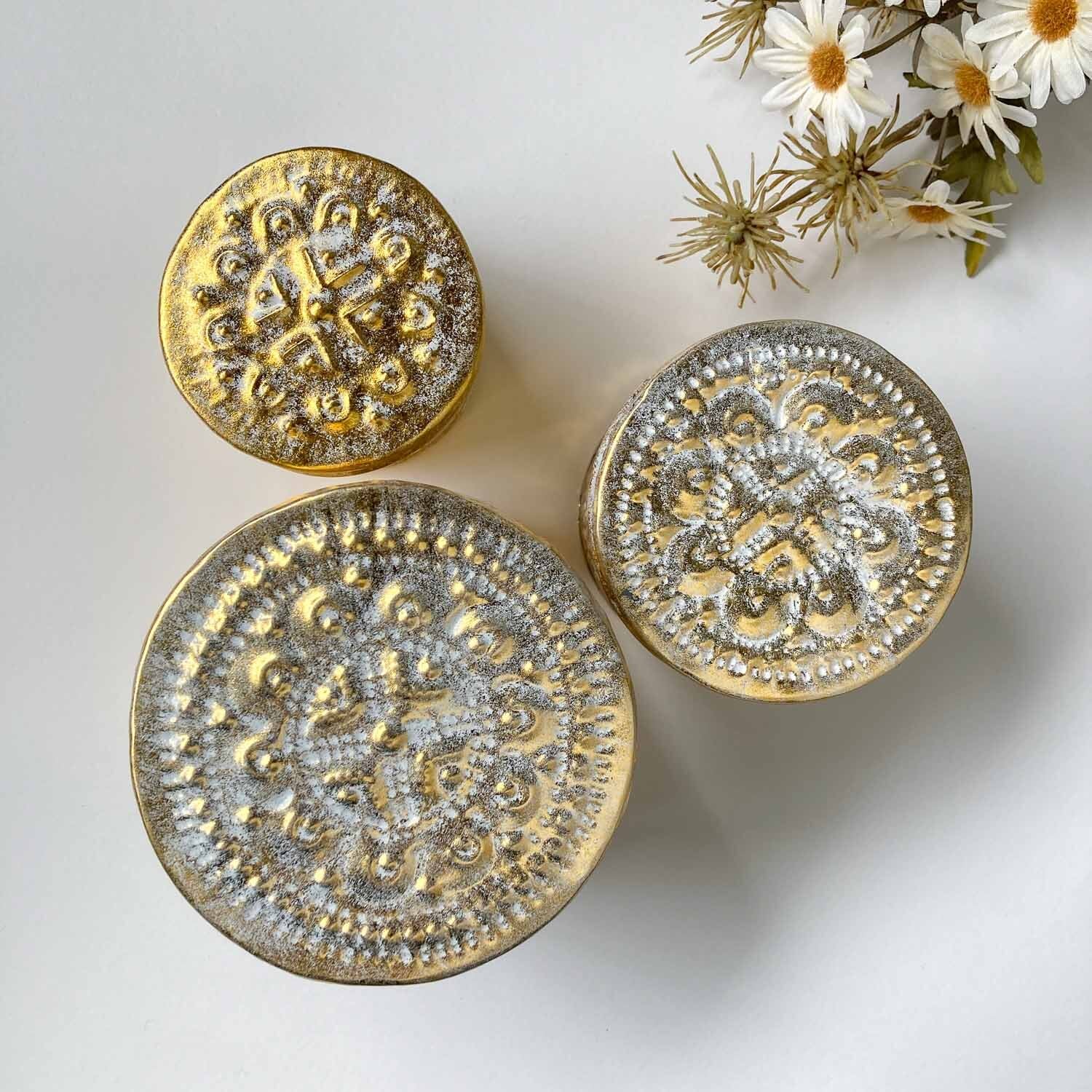 円柱アルミケースM（80mm/ゴールドホワイトウォッシュ） | Dua