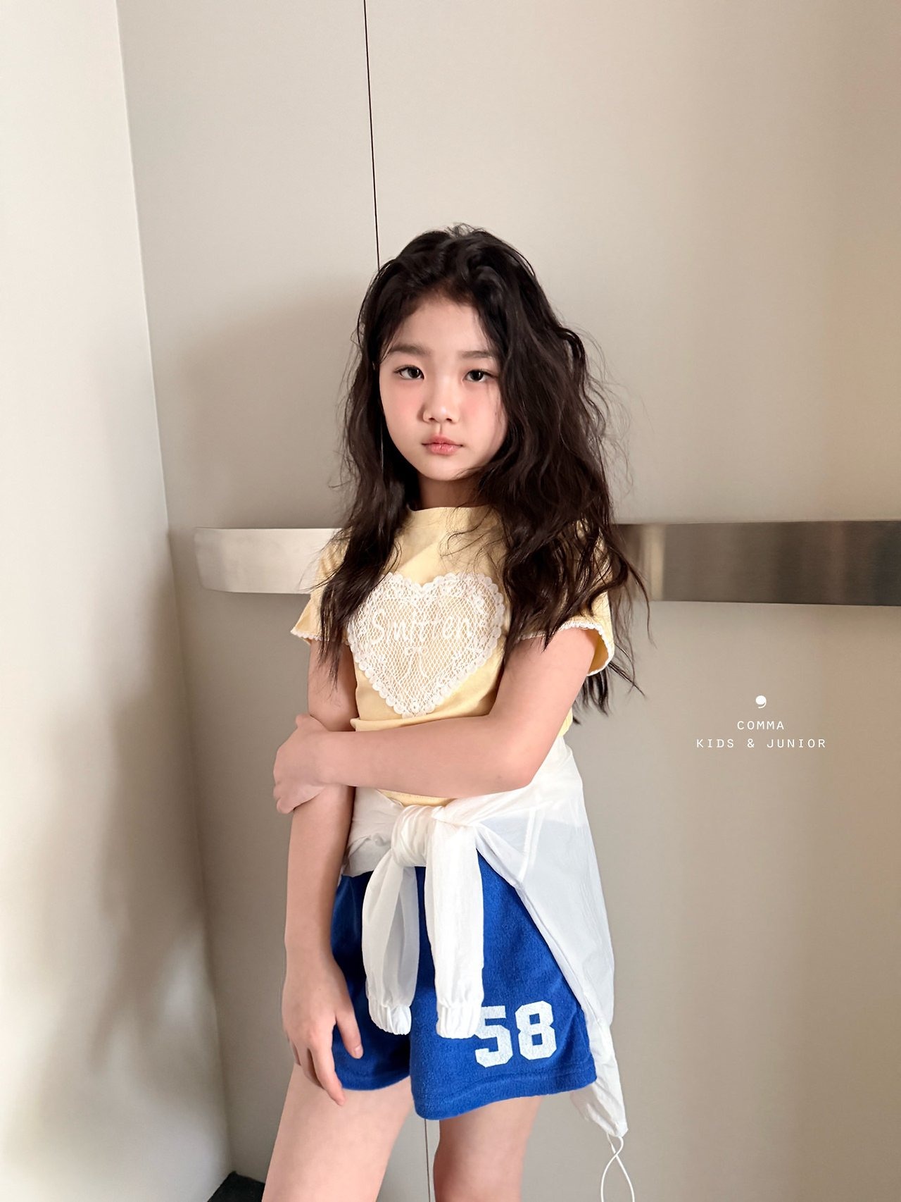 [COMMA] Heart Lace Tee / [콤마] 하트레이스티