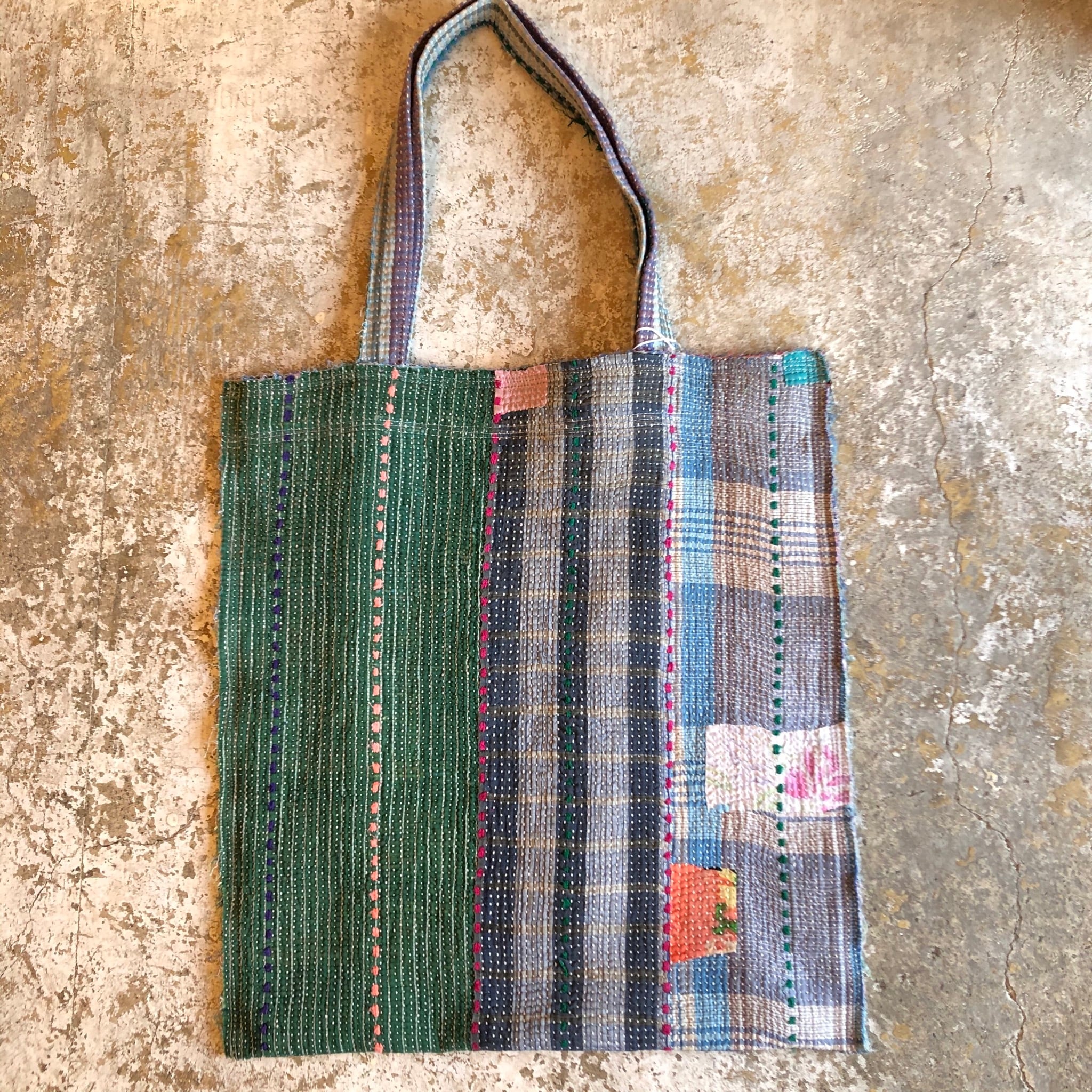 Vintage】カンタ刺繍のトートバッグ① | Re-SHOP