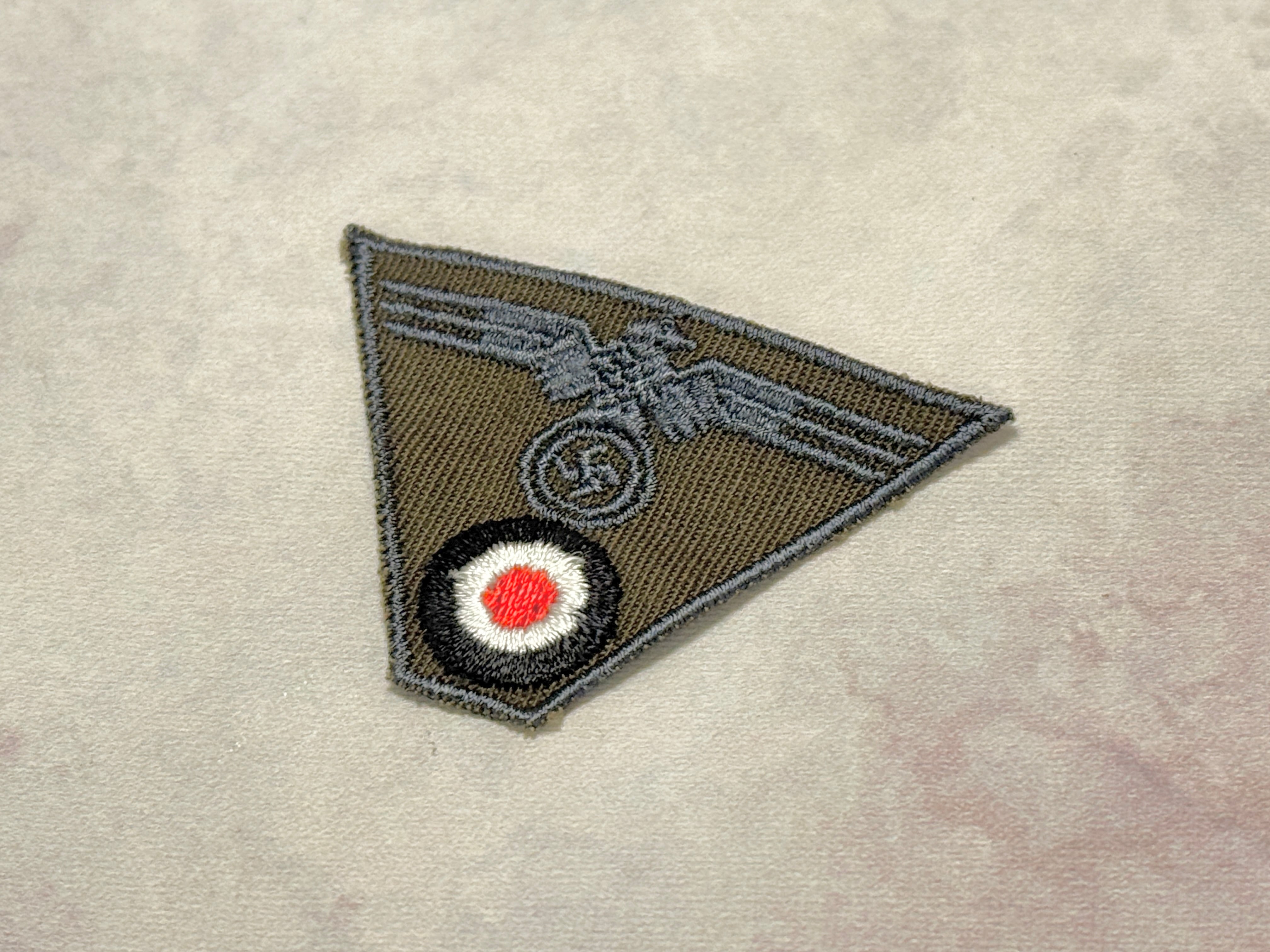 徽章 | INSIGNIA | アイヘンバウム ミリタリア｜WWIIドイツ軍装品・リ