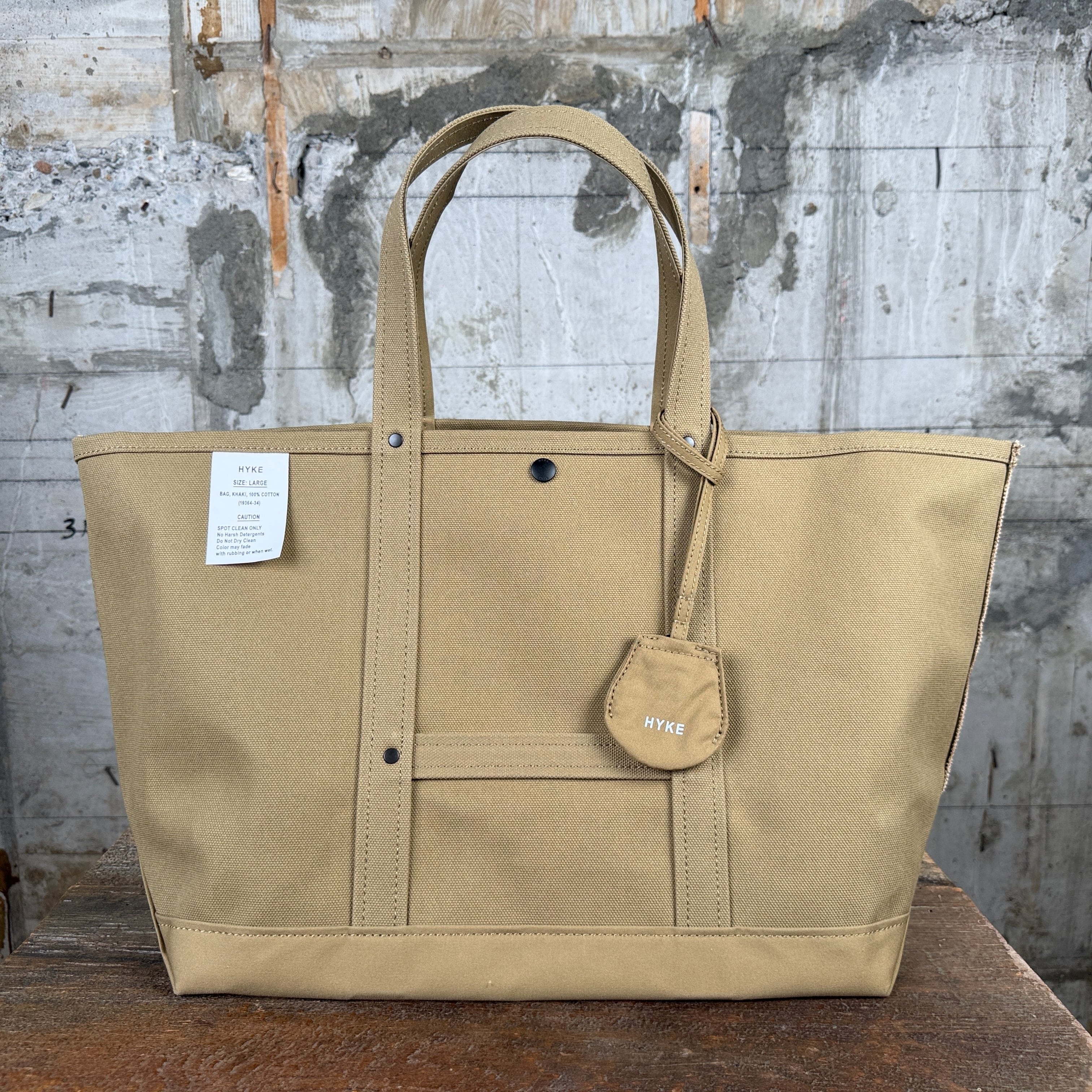 HYKE【ハイク】TOTE BAG (LARGE) (19364) | glamour online
