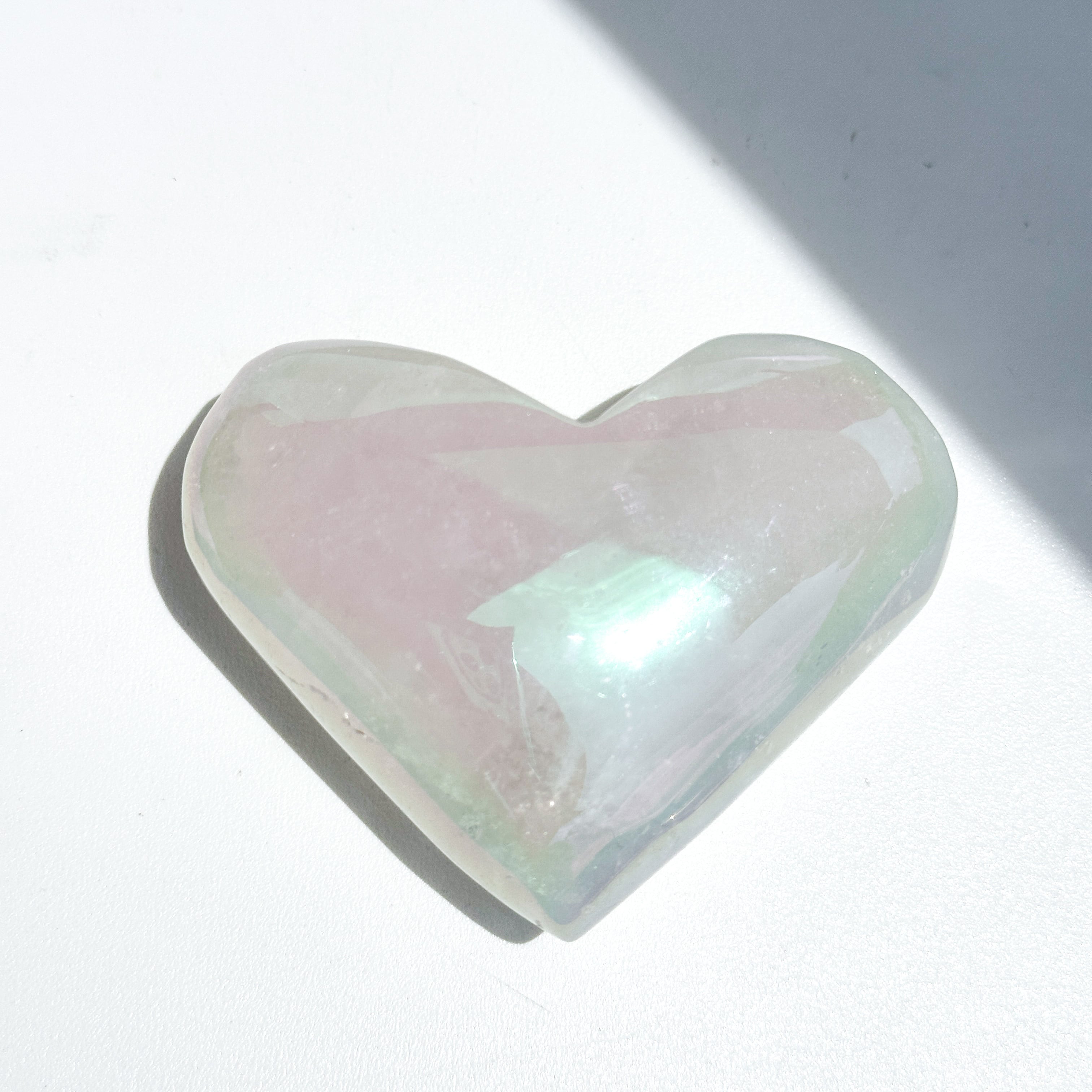 Special SALE！ 22000→17000円オーラ水晶 BIGハート Big♡エンジェルオーラクォーツ ハート64♡ Angel Aura Quartz