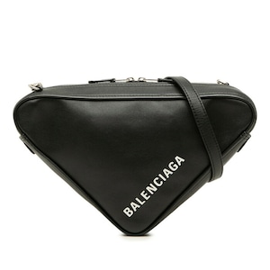 バレンシアガ トライアングル ロゴプリント 斜め掛け チェーン ショルダーバッグ 516666 ブラック レザー レディース BALENCIAGA 中古