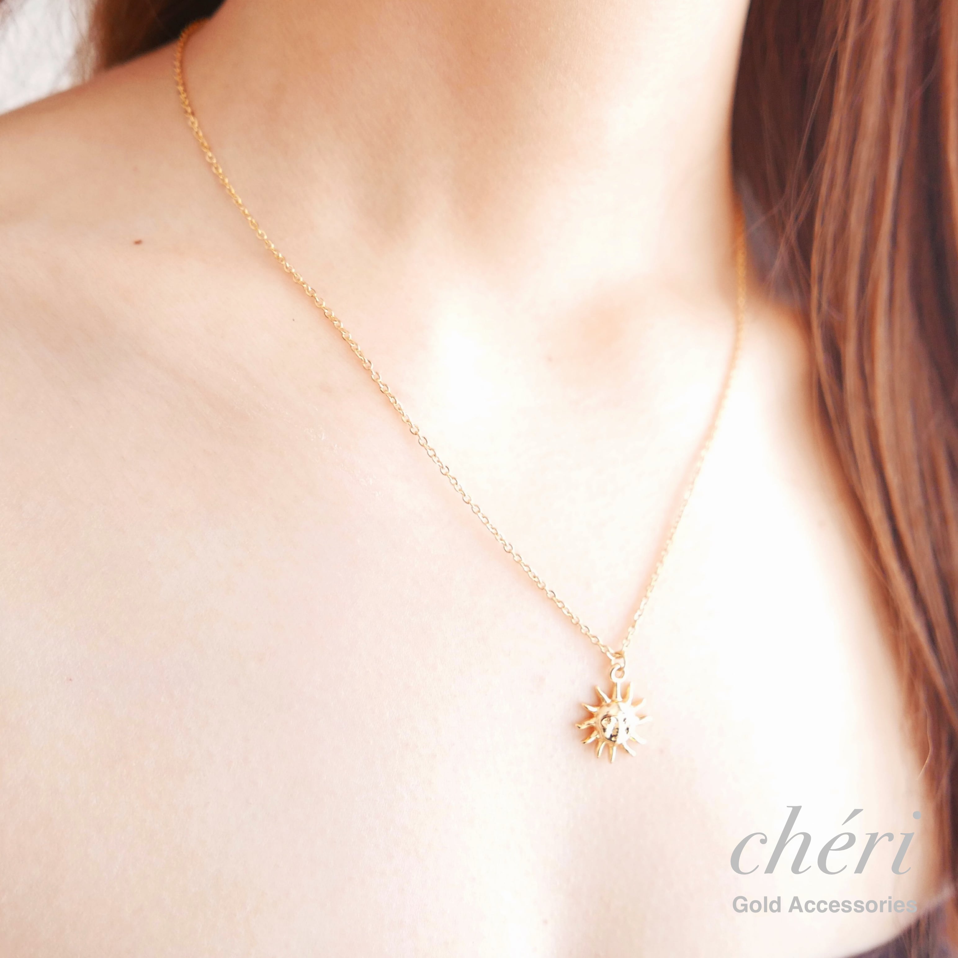 ミニ太陽モチーフネックレス | cheri | ゴールドアクセサリー（ピアス