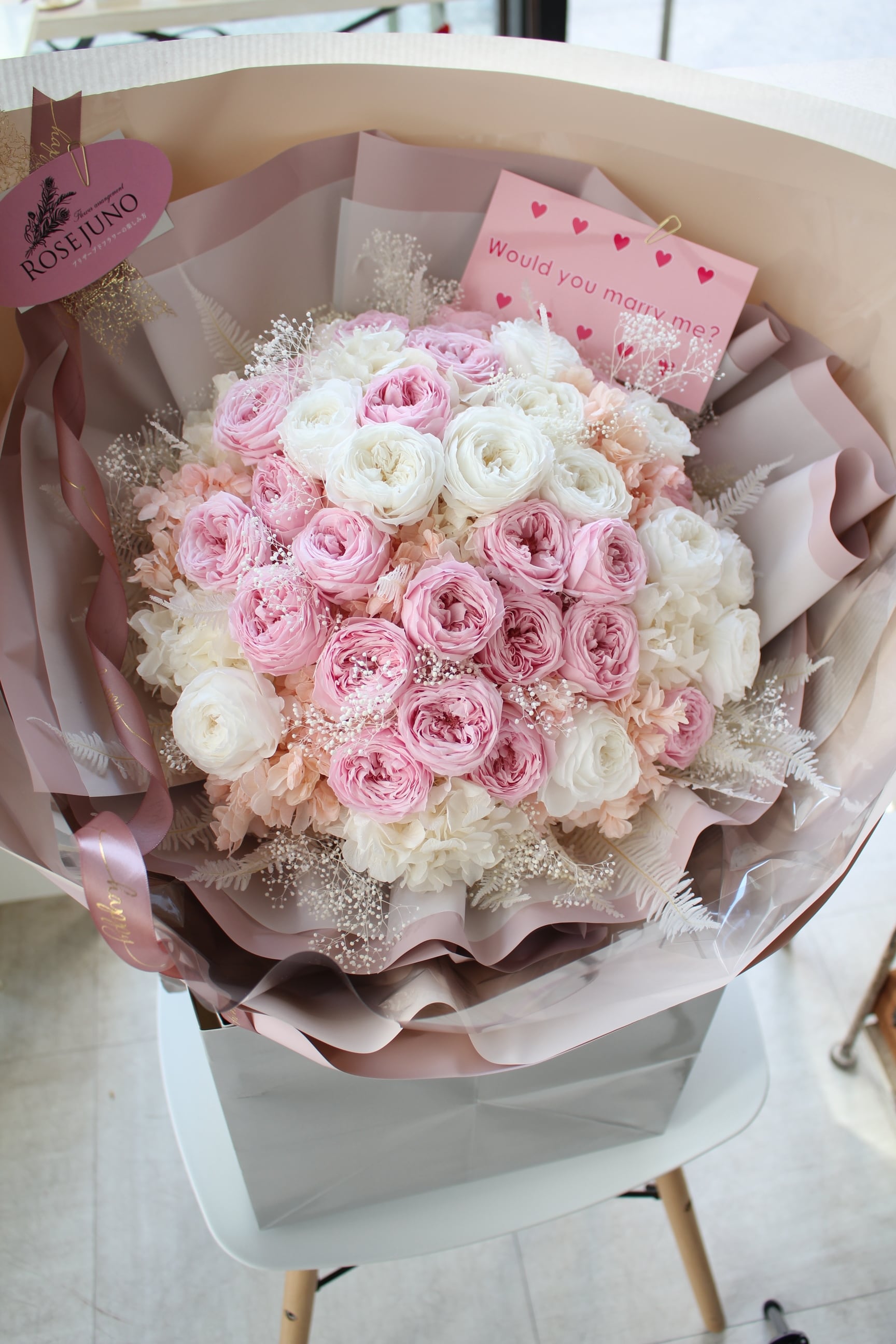バラとアジサイのボリューム花束 | 福岡のプリザーブドフラワー専門店