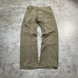 【W32 L34】 europe levi's ブラウン engineered