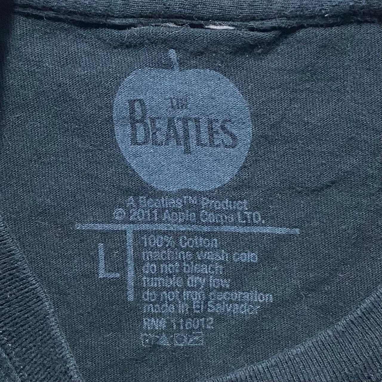 2011’s THE BEATLES music tee “ABBEY ROAD”