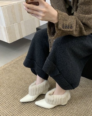 エコファーポインテッドトゥアンクルシューズ 3color A0820