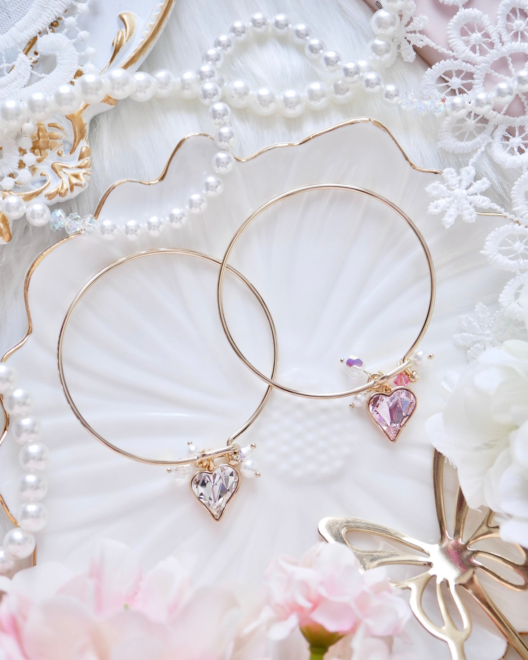 7902 スウィートハートクリスタルバングル