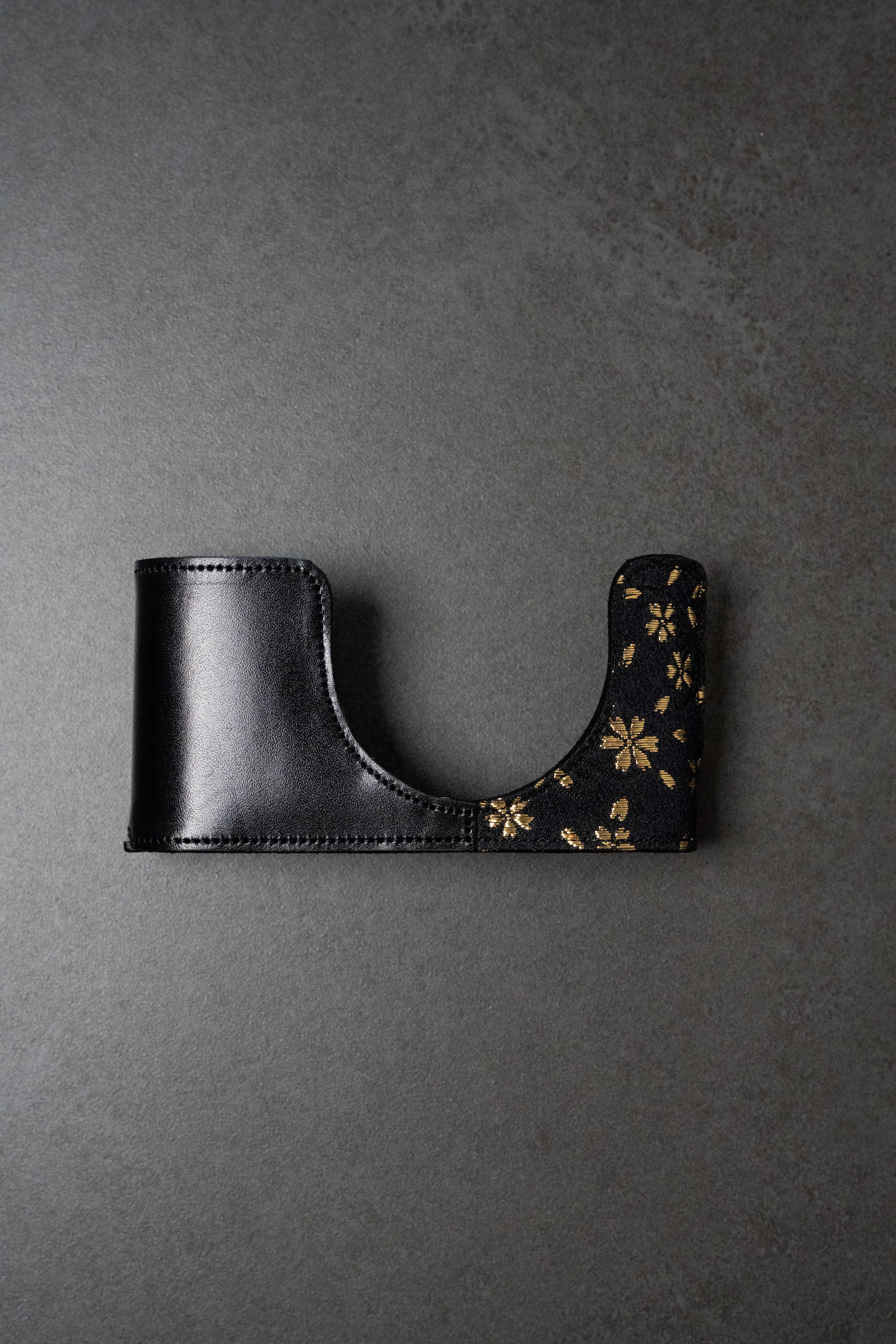 【極美品】Leica O3 Leica Q2・Q3】ルガトーレザー × 京都西陣織 ボディースーツ｜Black