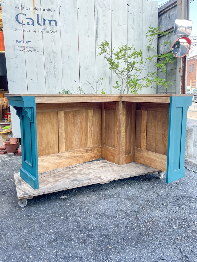 豪華なアンティーク装飾のカウンターテーブル (店舗向け収納カウンター)W1350✕D450