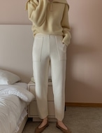 【訳あり】Simple Knit Jogger Pants_Ivoryのみ