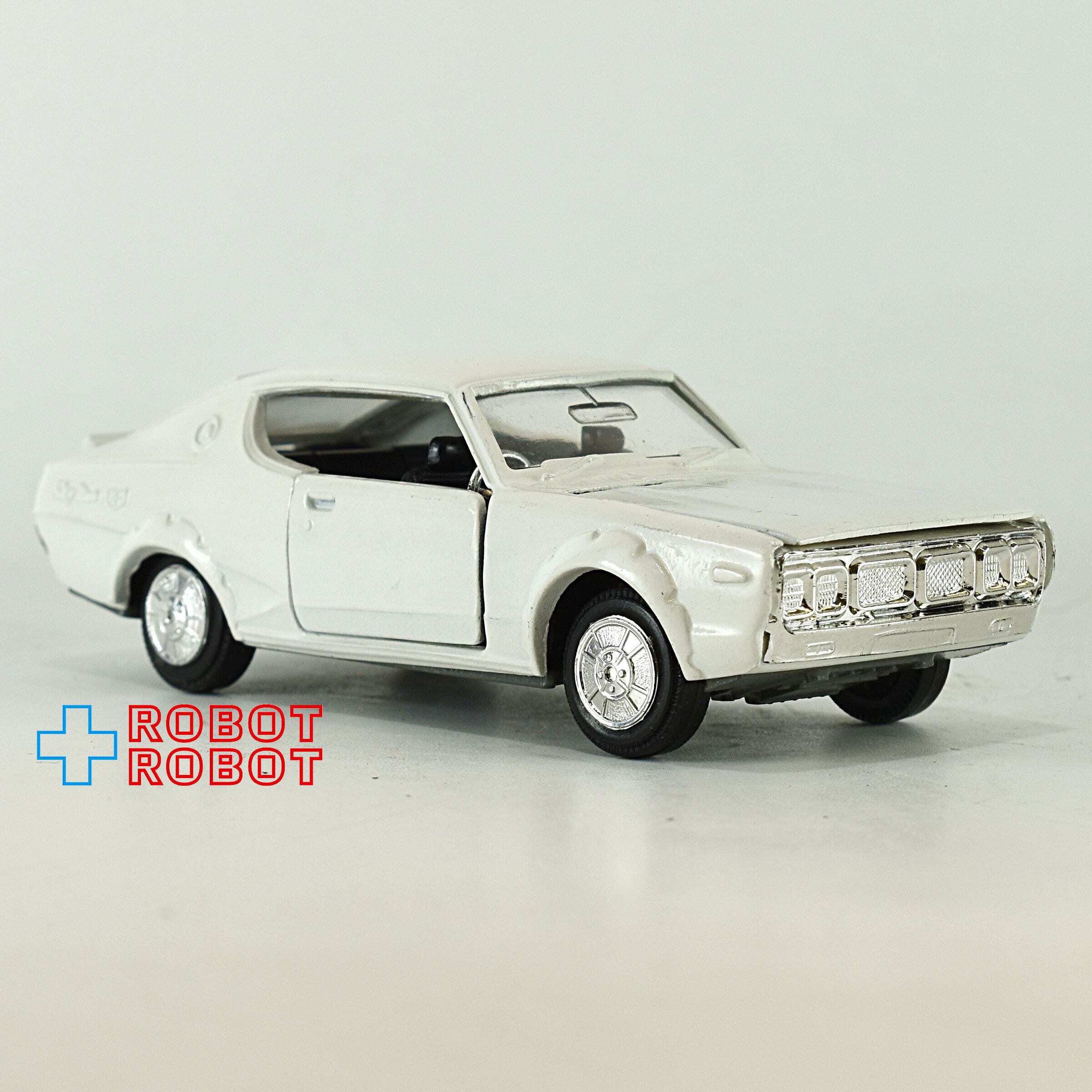 ダイヤペット No.G-3 ニッサン スカイライン ハードトップ2000GT-X