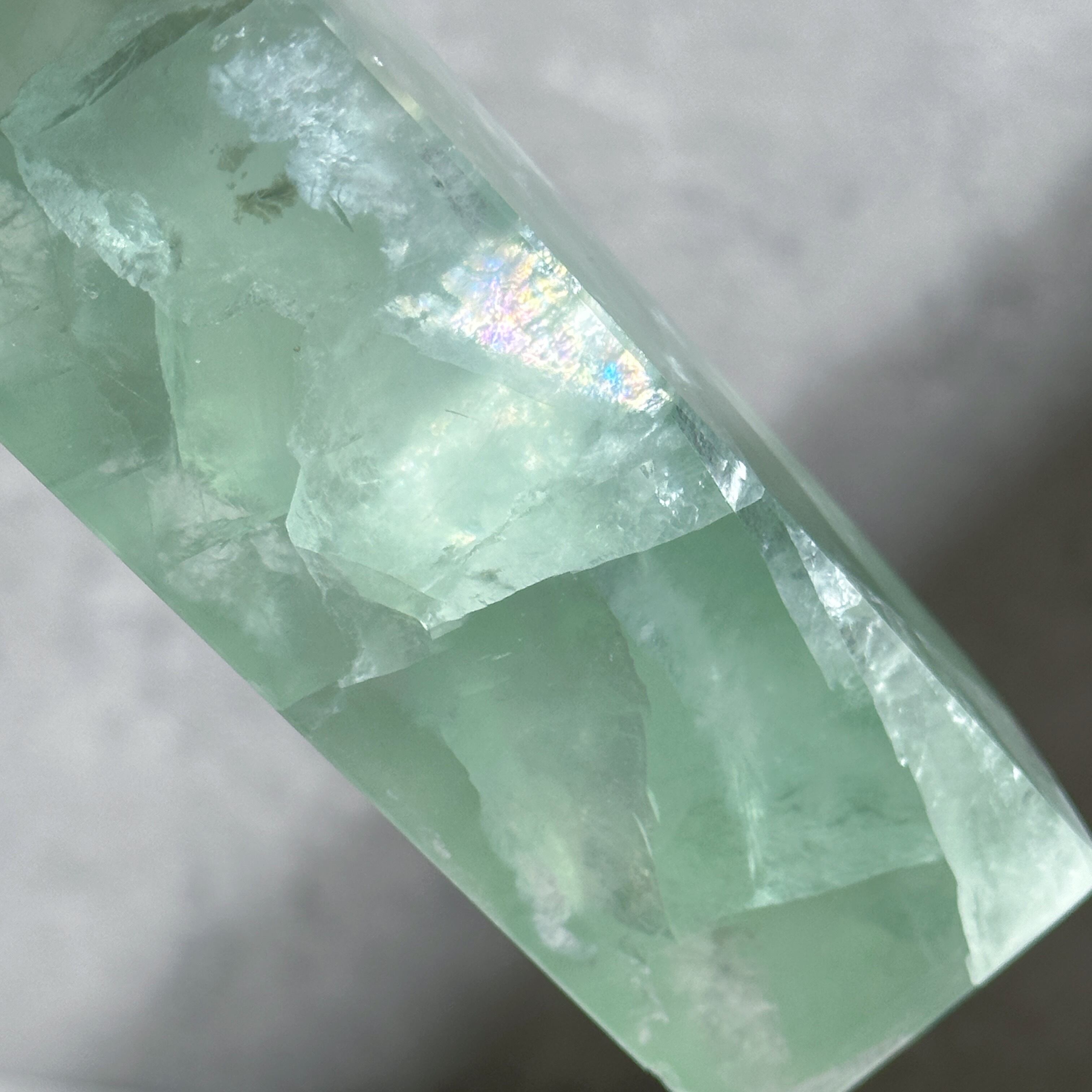 虹◎グリーンフローライト タワー12◇ Green Fluorite ◇天然石・鉱物