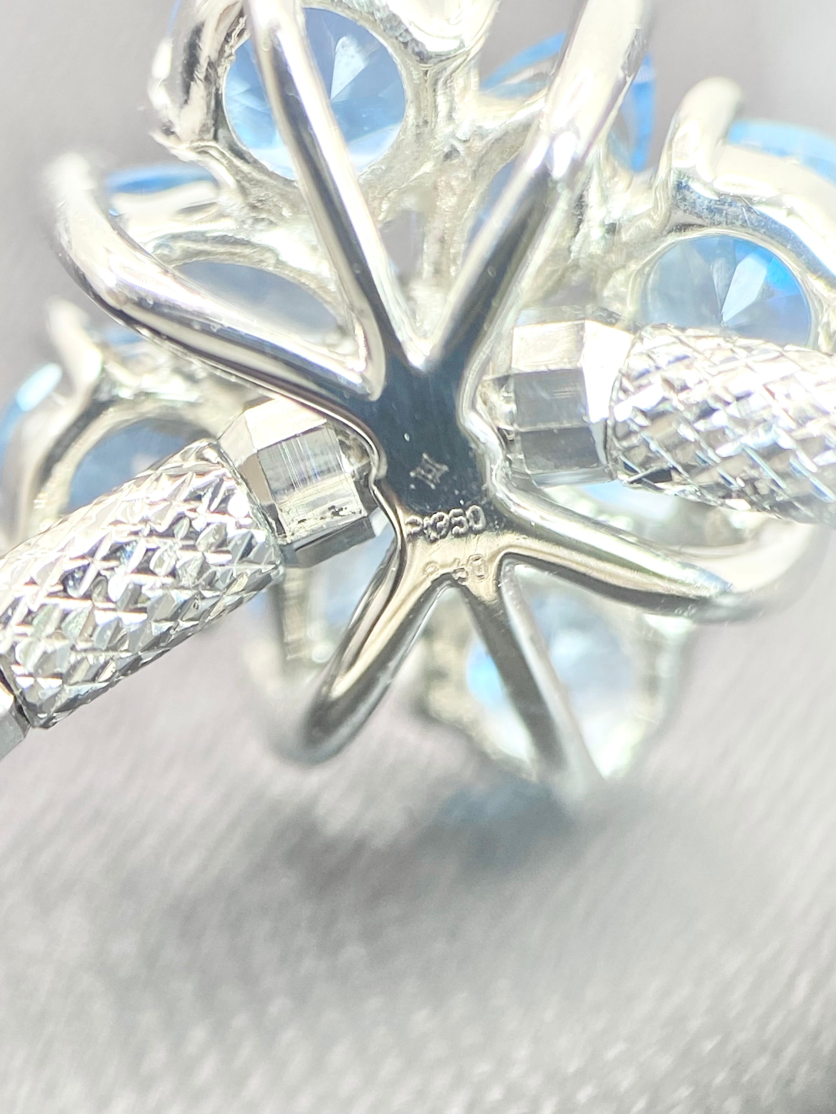 アクアマリン 計0.60ct Pt950 リング アクアマリン 計0.60ct Pt950 リング フリーサイズ（約12号