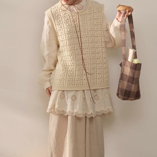 透かし編みニットベスト ・10238