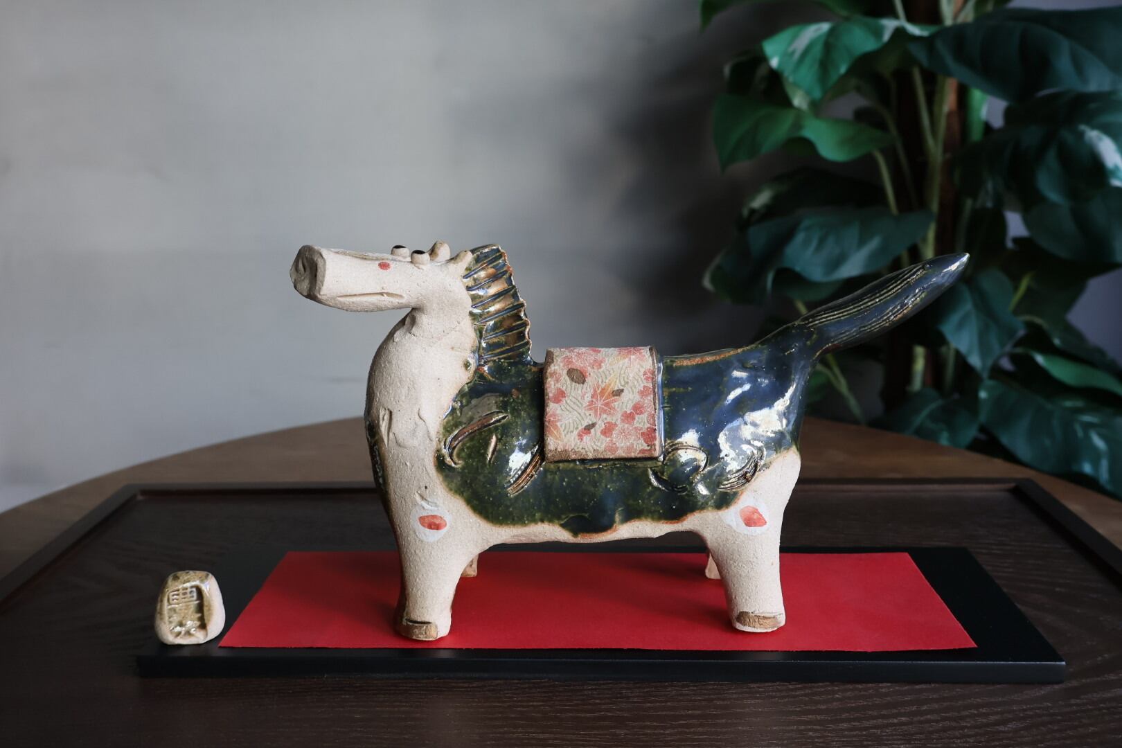 豊大窯 伊藤仁作 福寿 駿馬織部(特大)午年干支置物 | うつわ通販 土岐