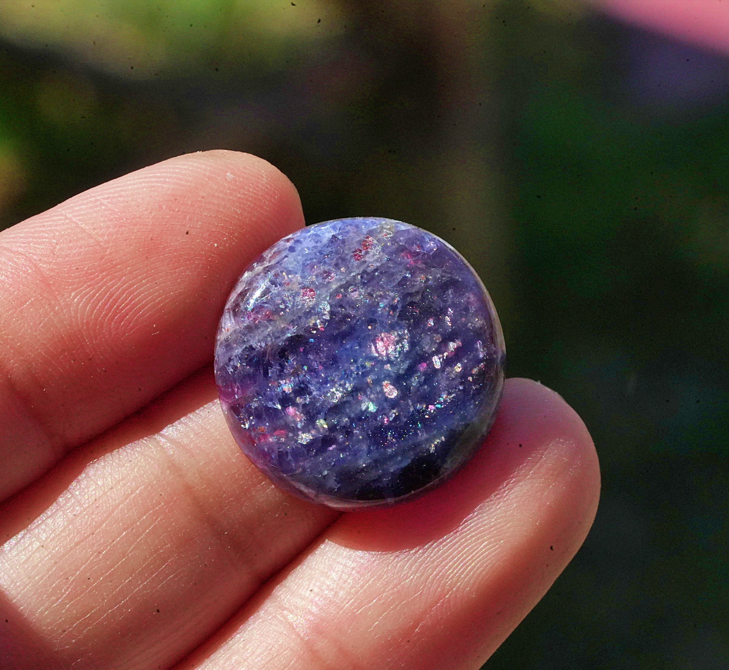 まんまる紙吹雪 ブラットショットアイオライト s1598