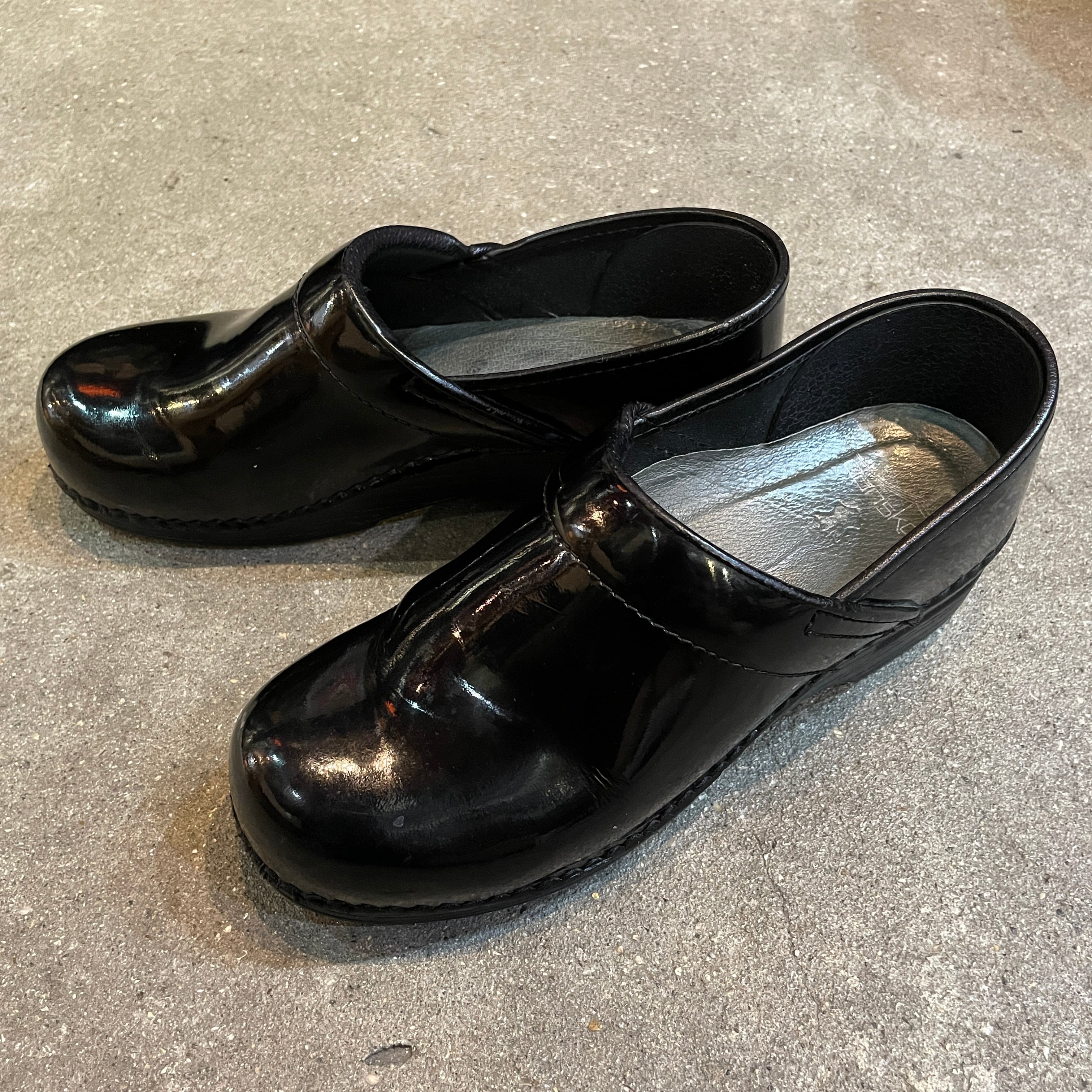 Dansko プロフェッショナル パテント スリッポン 39 黒 厚底 ダンスコ 