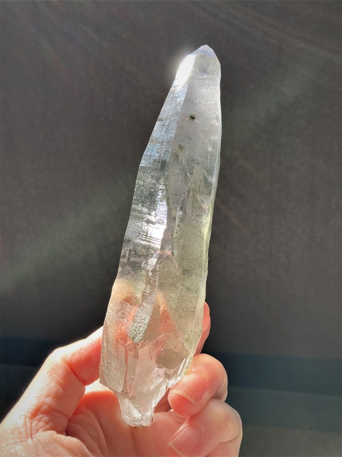 ネパール・ガネーシュヒマール産　水晶ポイント　236ｇ　③