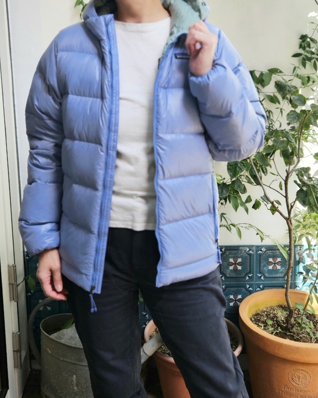 【patagonia】【大人女性着用可能サイズあり】キッズ・ハイロフト・ダウン・セーター・フーディ / BNLB / 68645