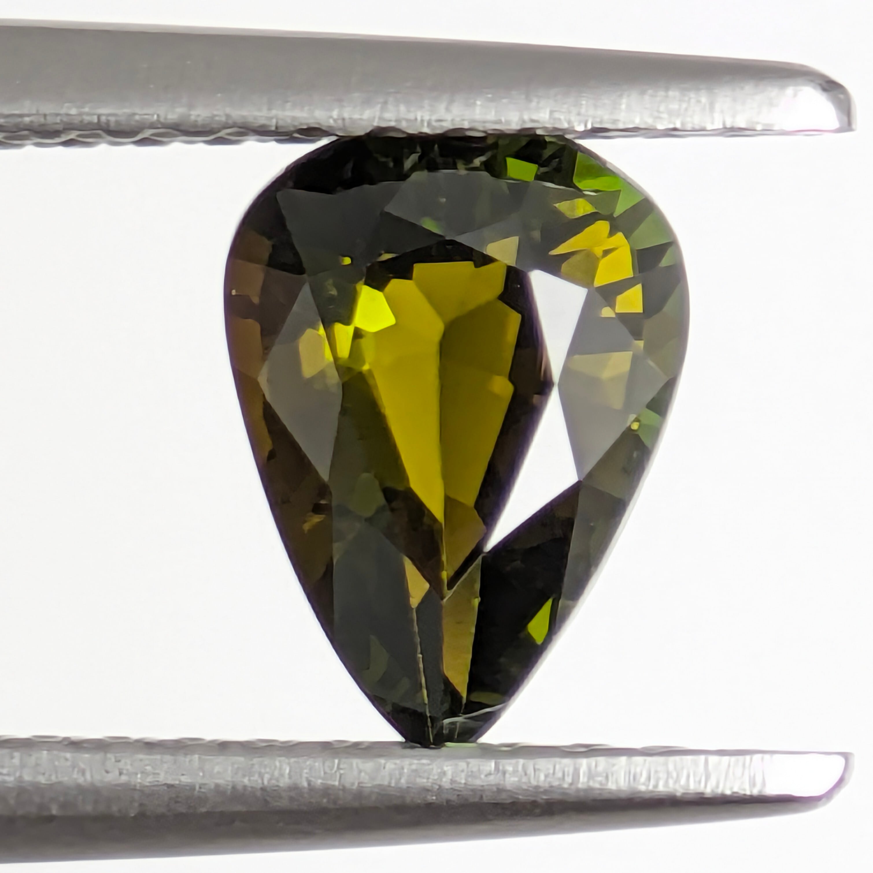 グリーントルマリンルース 【0.76ct】 PRO208643 | Gem's Subculture