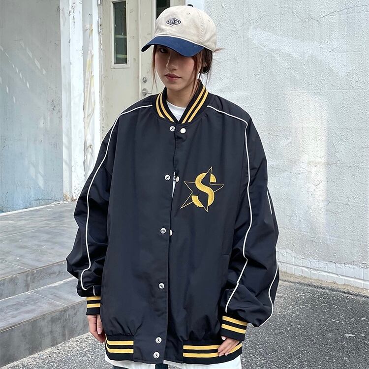 トップス ユニセックスアルファベット野球ユニフォームメンズとレディースのルーズジャケット j Yochico 独自のストリートトレンドを定義づけましょう