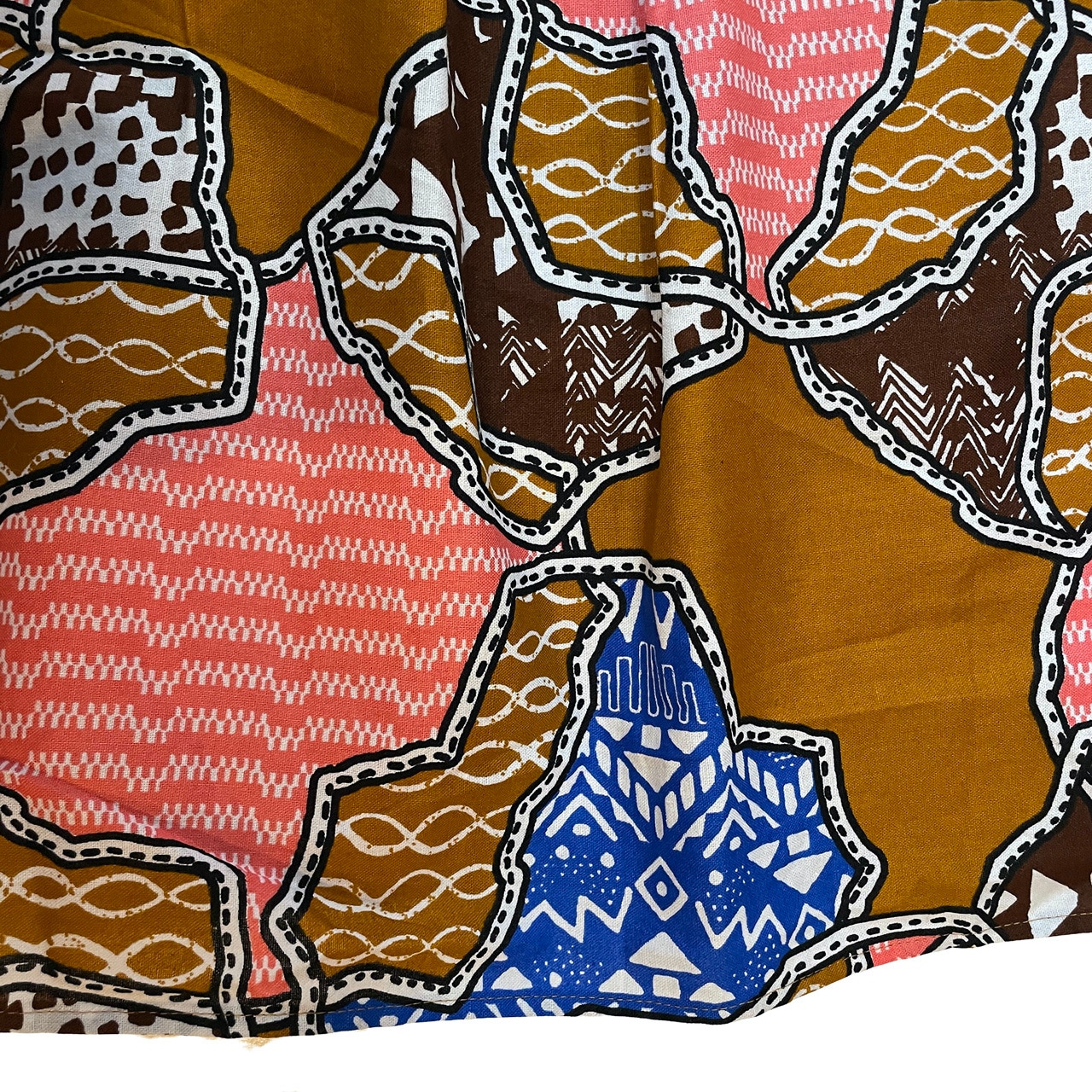 2wayボウタイブラウス マップ オークル （ガーナ産上質ファブリック・日本縫製）｜ アフリカンファブリック アフリカンプリント アフリカンバティック  アフリカ布 パーニュ キテンゲ
