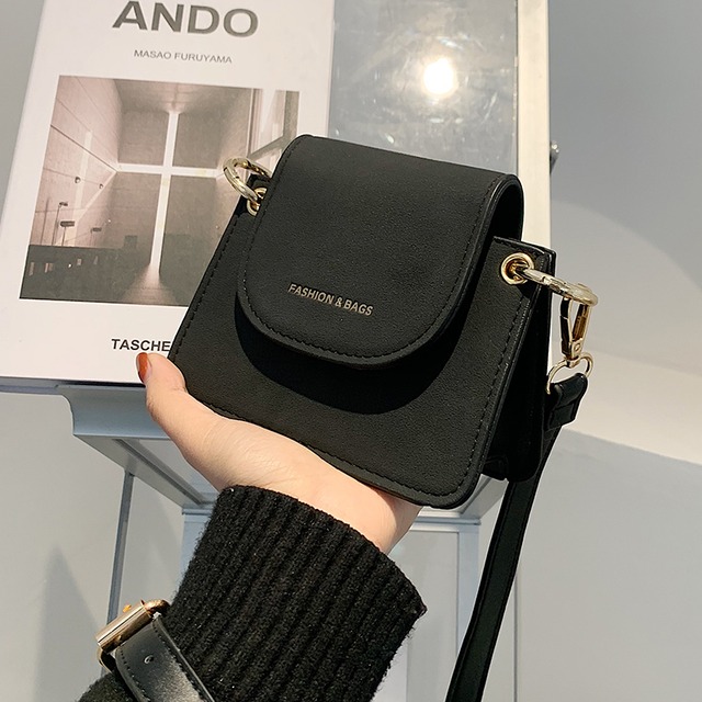 レッドオータムウィンターミニスタイル 秋物 冬物 スクウェア メッセンジャーバッグ 手作りハンドバック28095329309