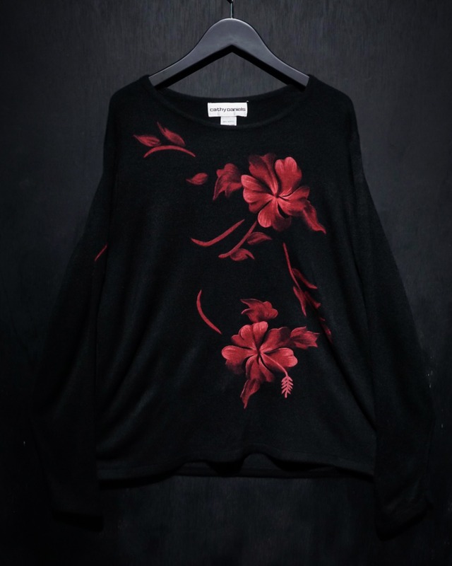 【WEAPON VINTAGE】Beautiful Flower Design Loose Knit