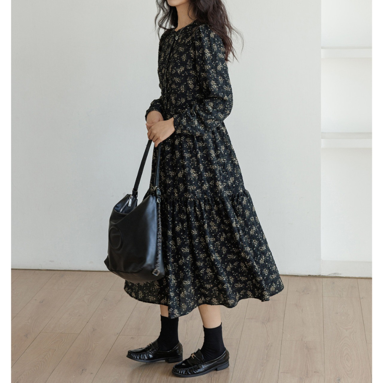 ボタニカル柄 ティアード ミモレ丈 ワンピース W01421