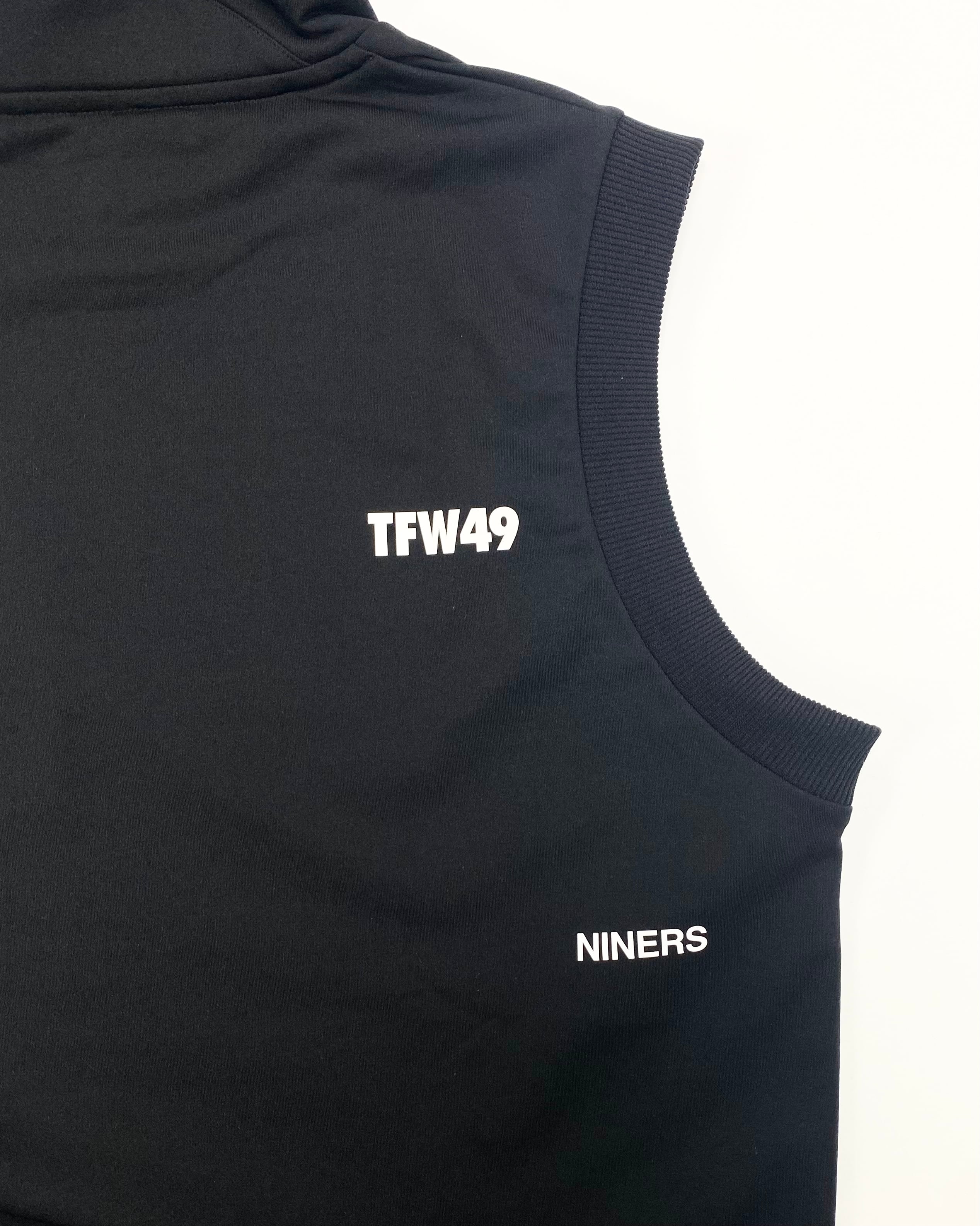 TFW49】《MEN'S》RELAX HOODED VEST（BLACK） | Sandy GOLF