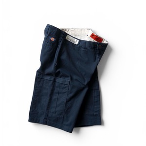 USED Dickies / 11" Relaxed Fit Industrial Cargo Shorts