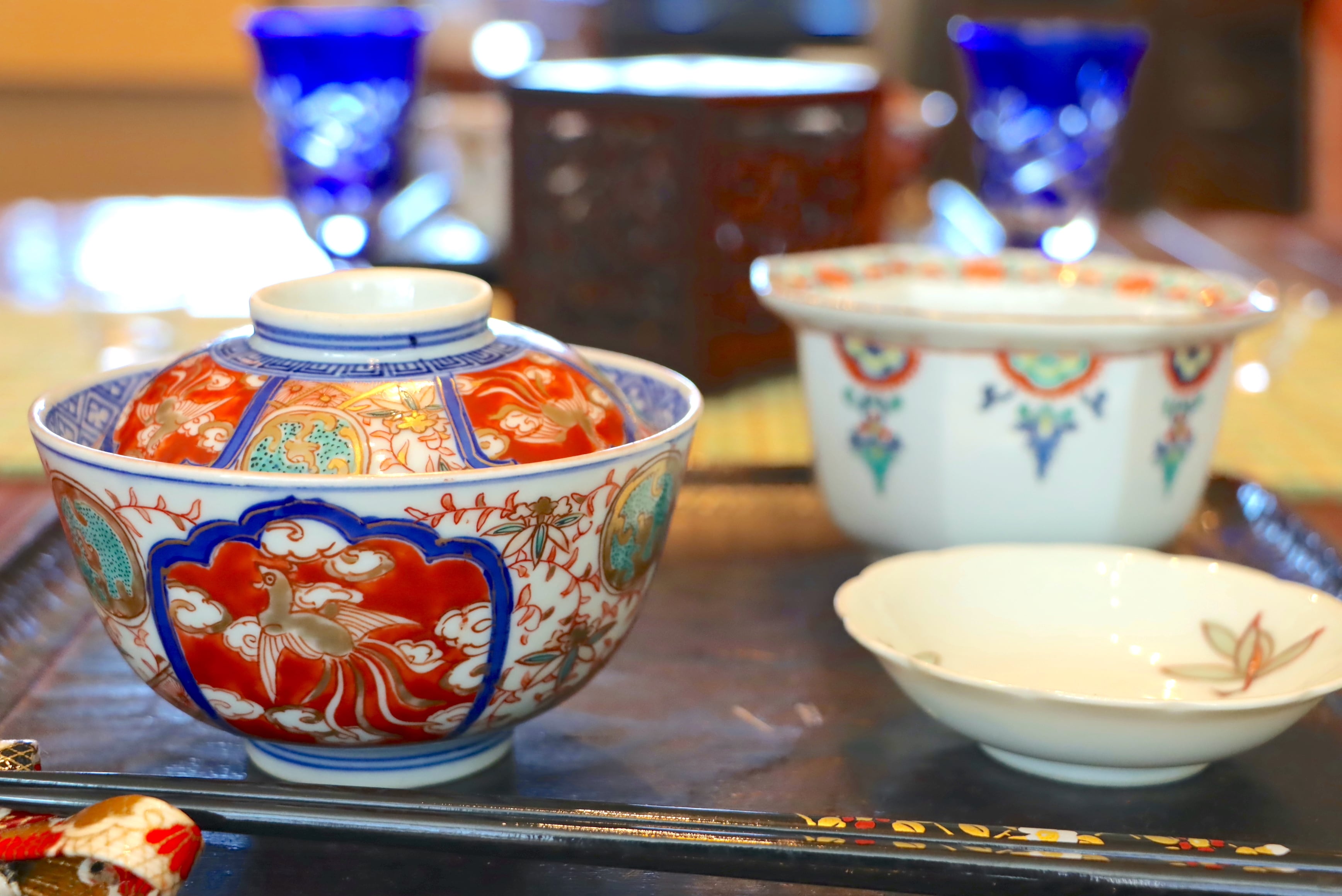 伊万里焼 色絵 鳳凰文 蓋茶碗/Imari covered bowl | (有)新原美術