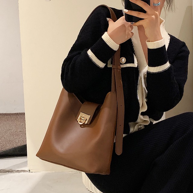 オータムウィンタースタンダード レトロ 秋物 冬物 メッセンジャーバッグ Tiancai_Wing_Bag37969673460