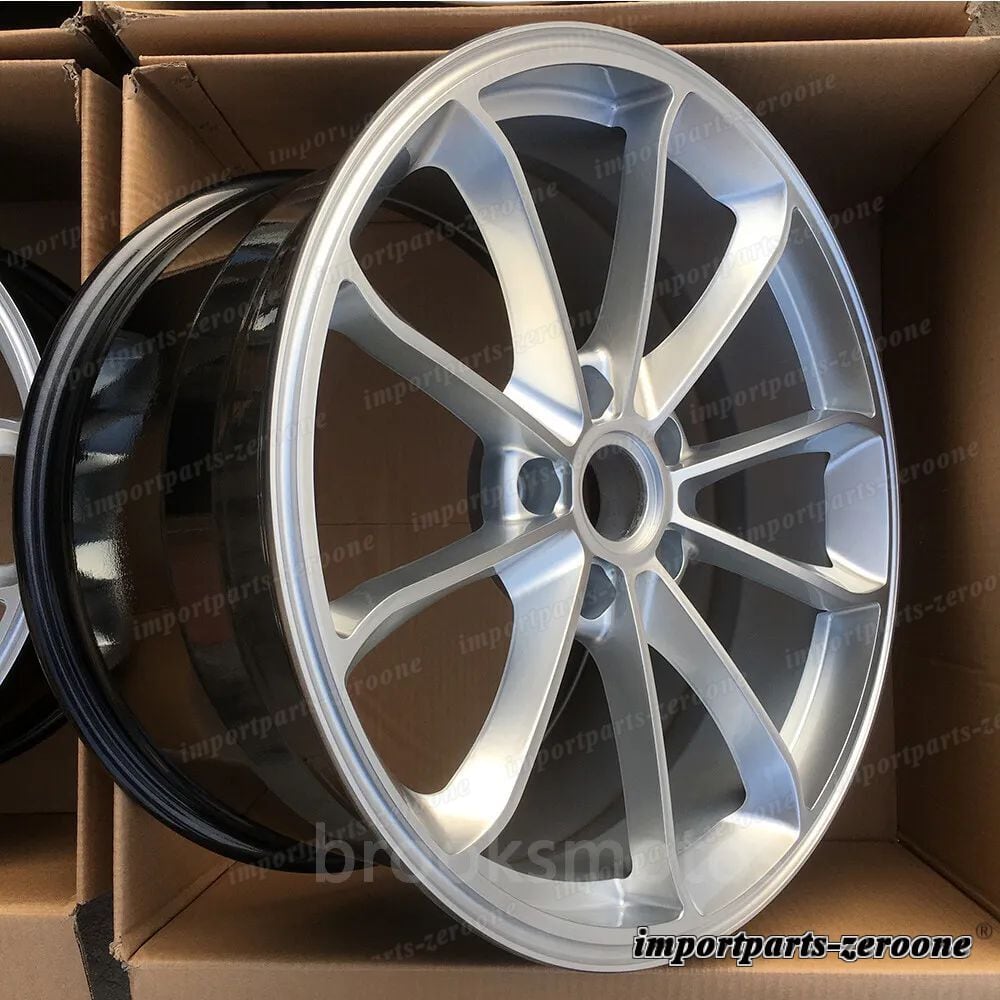 m*K様 ポルシェ 18インチ シルバーホイール m*K様 ポルシェ 18インチ シルバーホイール ポルシェ ホイール 18