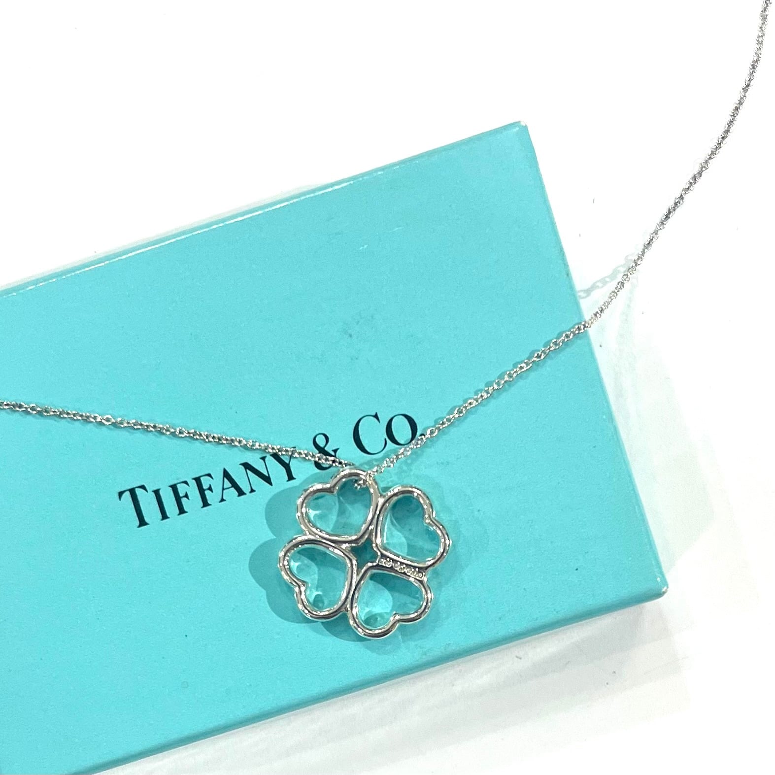 TIFFANY & Co.】ティファニー オープンハート クローバー ネックレス