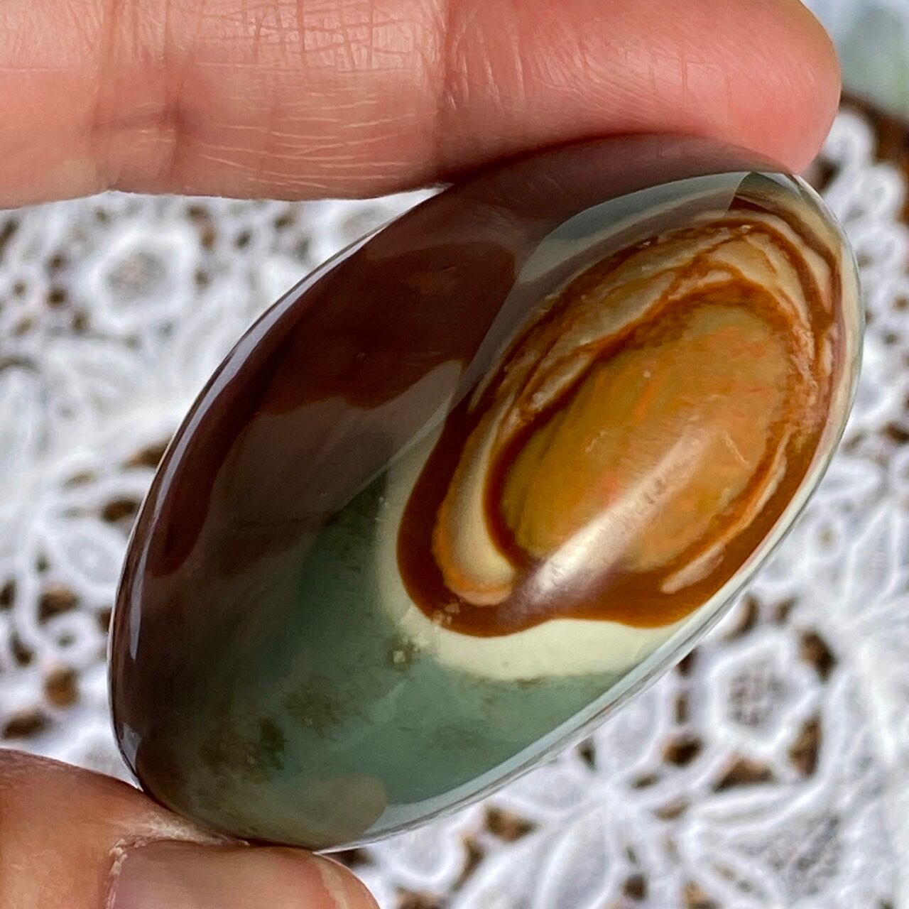 ポリクロームジャスパーのパームストーン Polychrome Jasper Palm