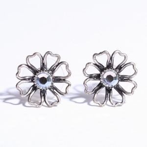 Flower silver Pierce　ピアス