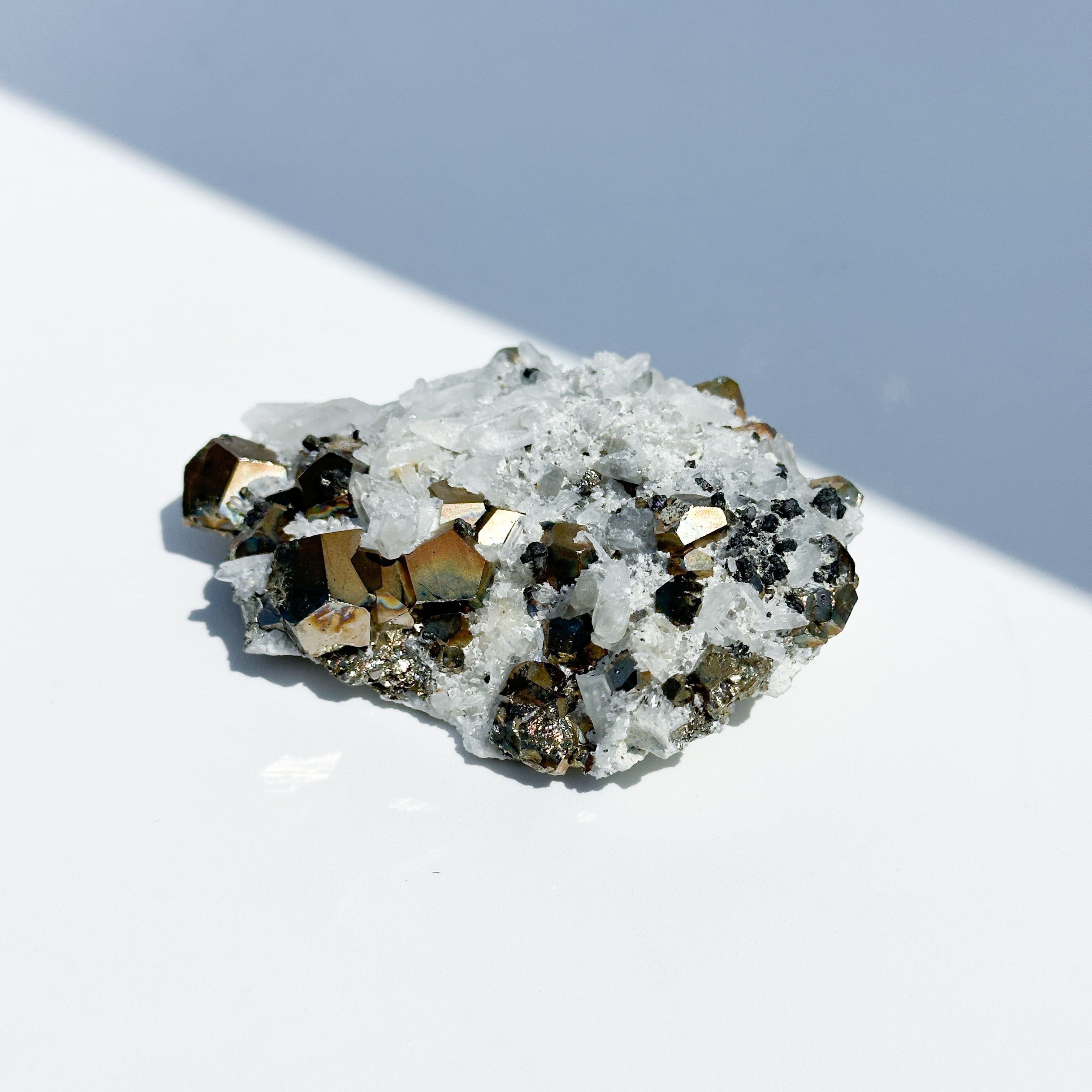 クリアクオーツwithパイライト 原石15◇Clear Quartz with Pyrite