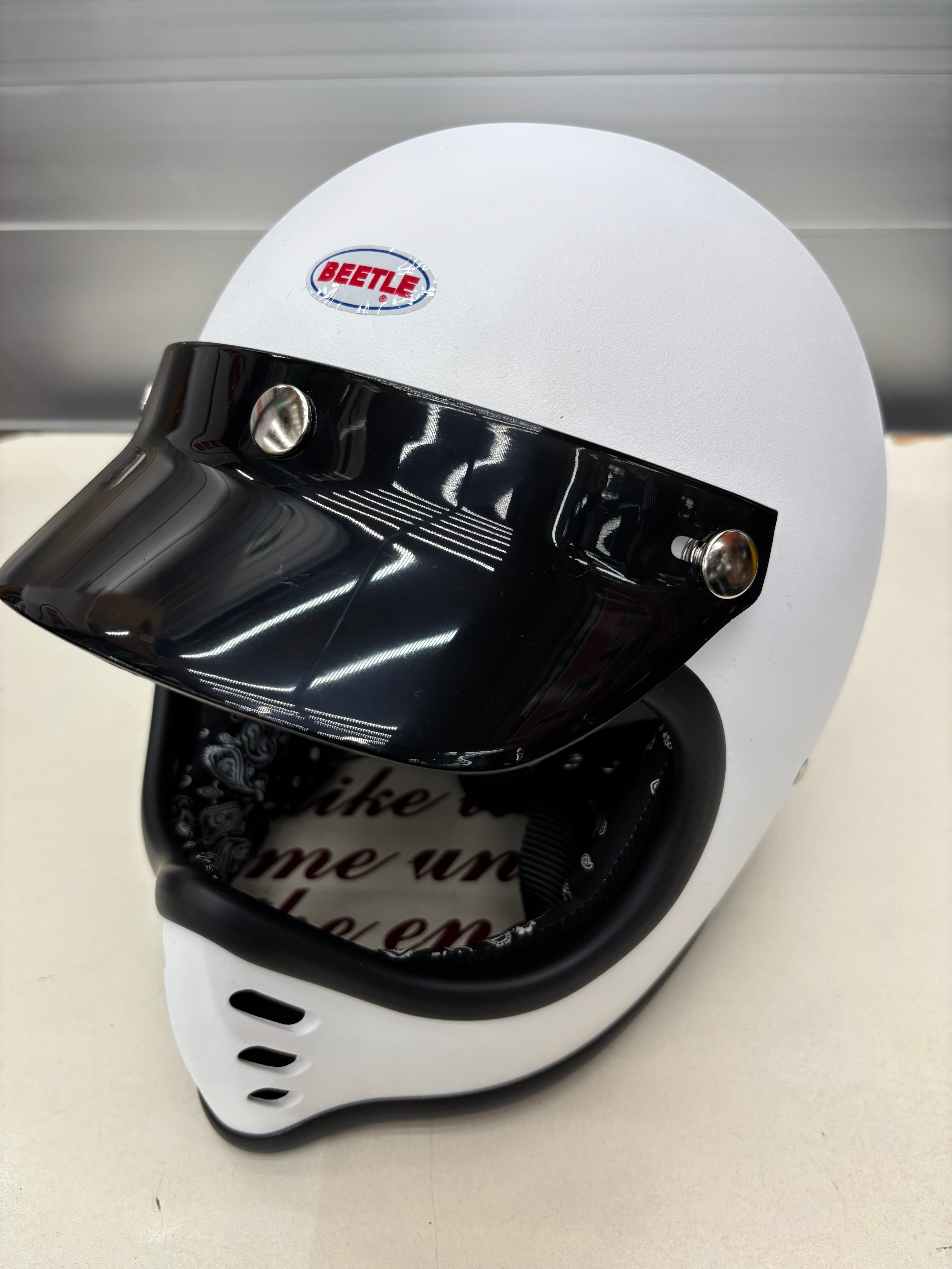 オーシャンビートル　 ヘルメット M ホワイト/ブラック オーシャンビートル OCEANBEETLE MTX 別注マットホワイト Wストラップ